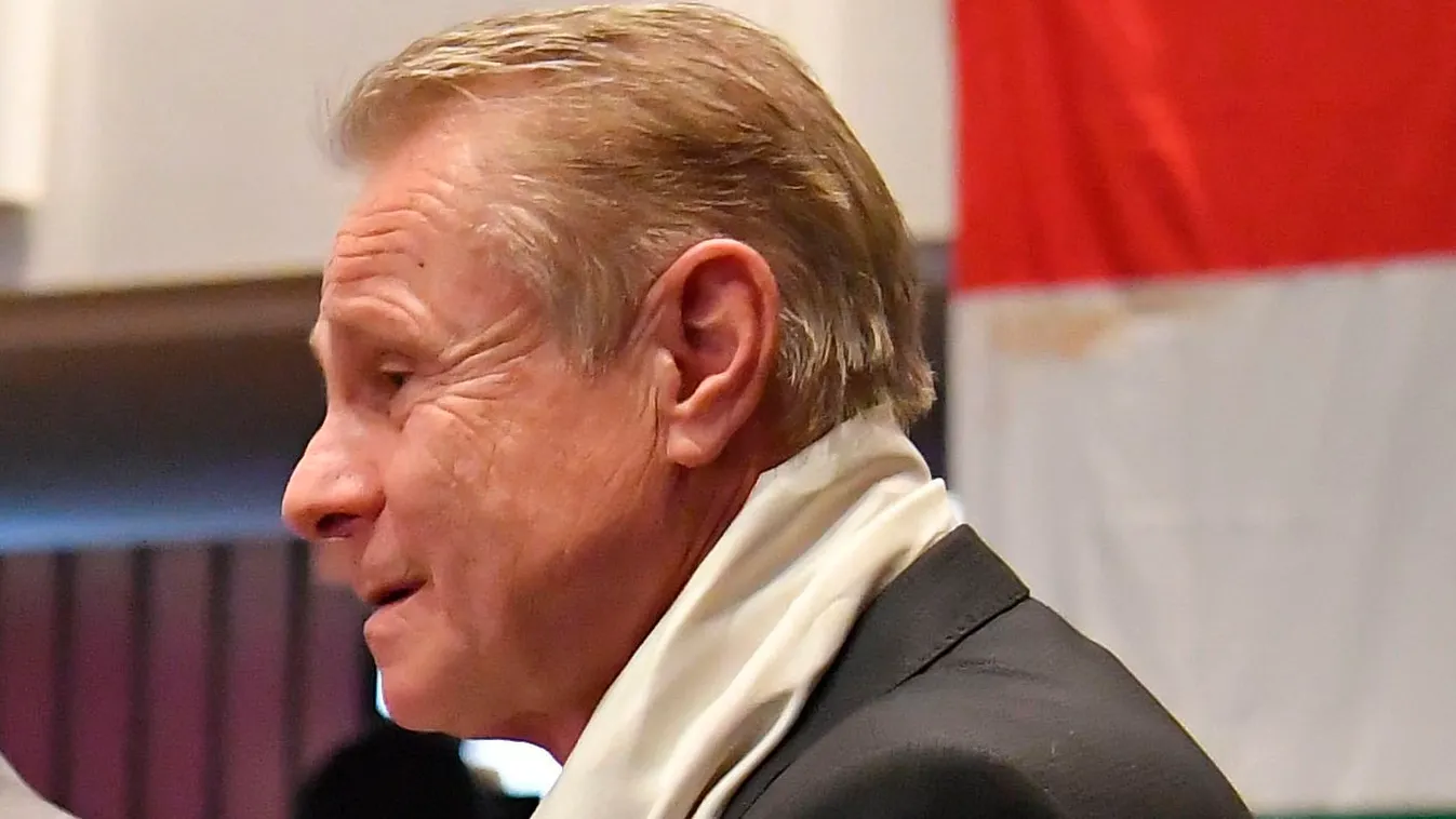 Áll a bál a Magyar Sí Szövetségben