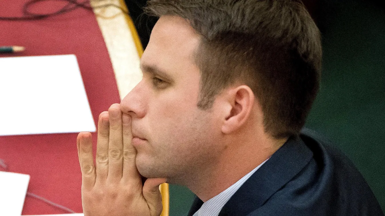 Elios-ügy: nem érzik a felelősséget, egy miniszter sem távozik