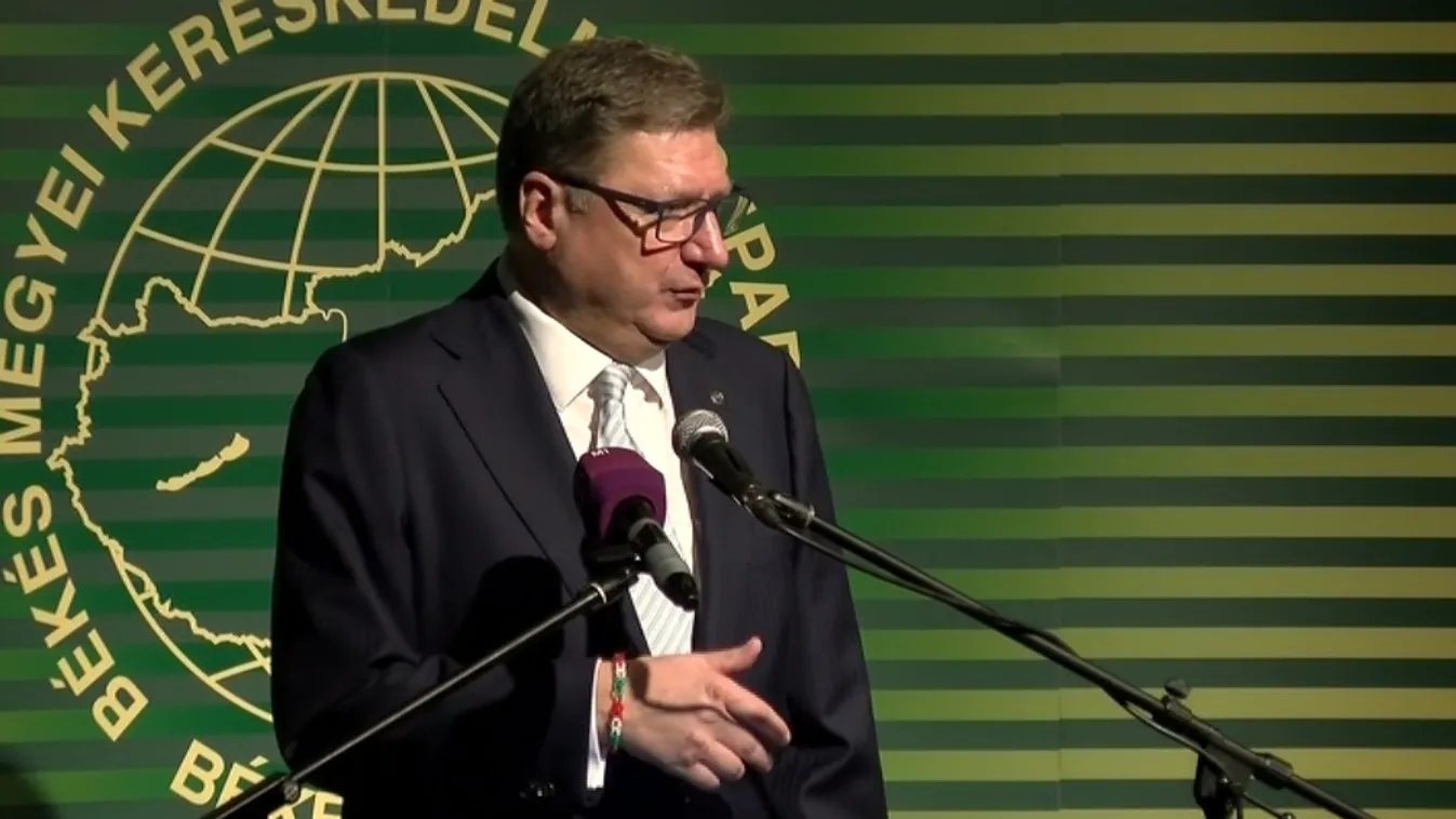 Parragh pofátlannak tartja az osztrák tervezetet