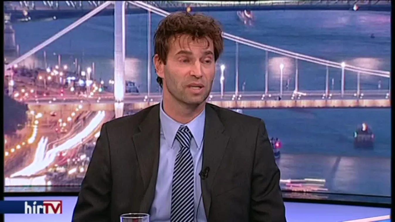 Egyenesen – Nem jogerős