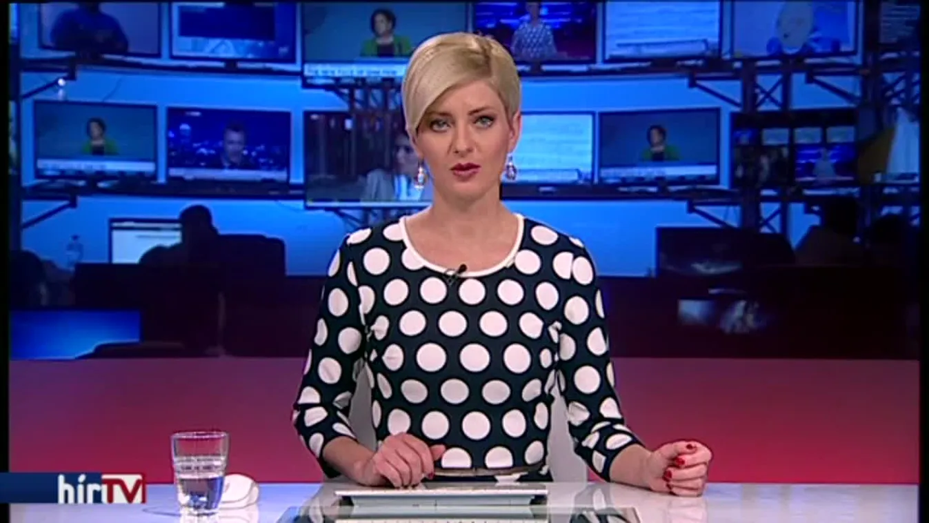 Lángolt egy autóbusz Mátraházán