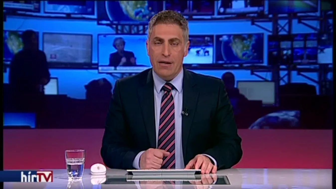 A hiteles tájékoztatásért díjazták a Hír Televízió műsorvezetőjét