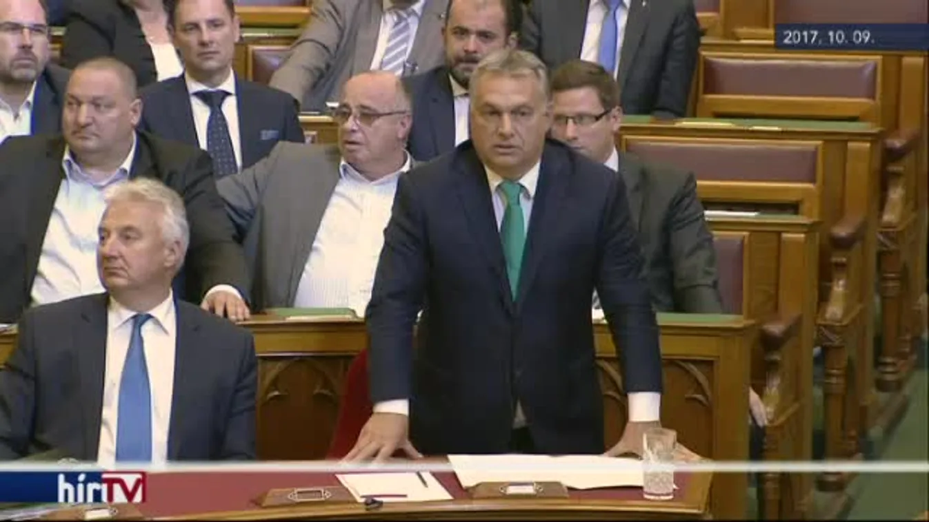 Hadházy elbukta az Orbán elleni pert