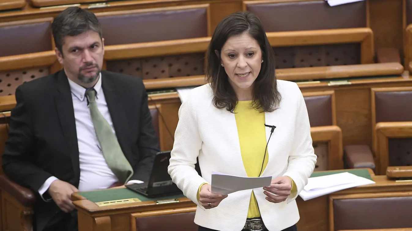 Szél és Kunhalmi is kiosztotta a kormánypártokat