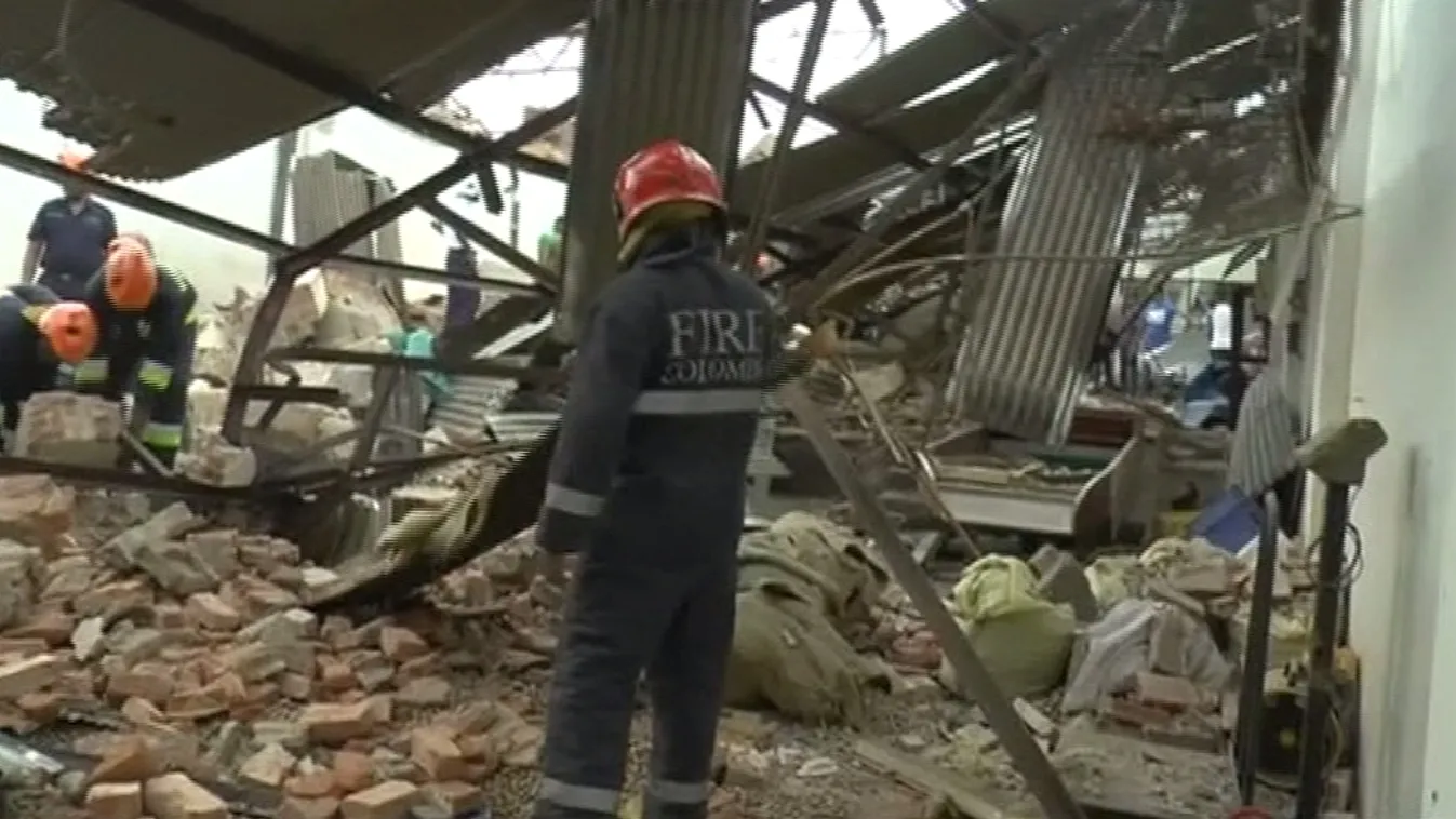 Összedőlt az épület, többen életüket veszették