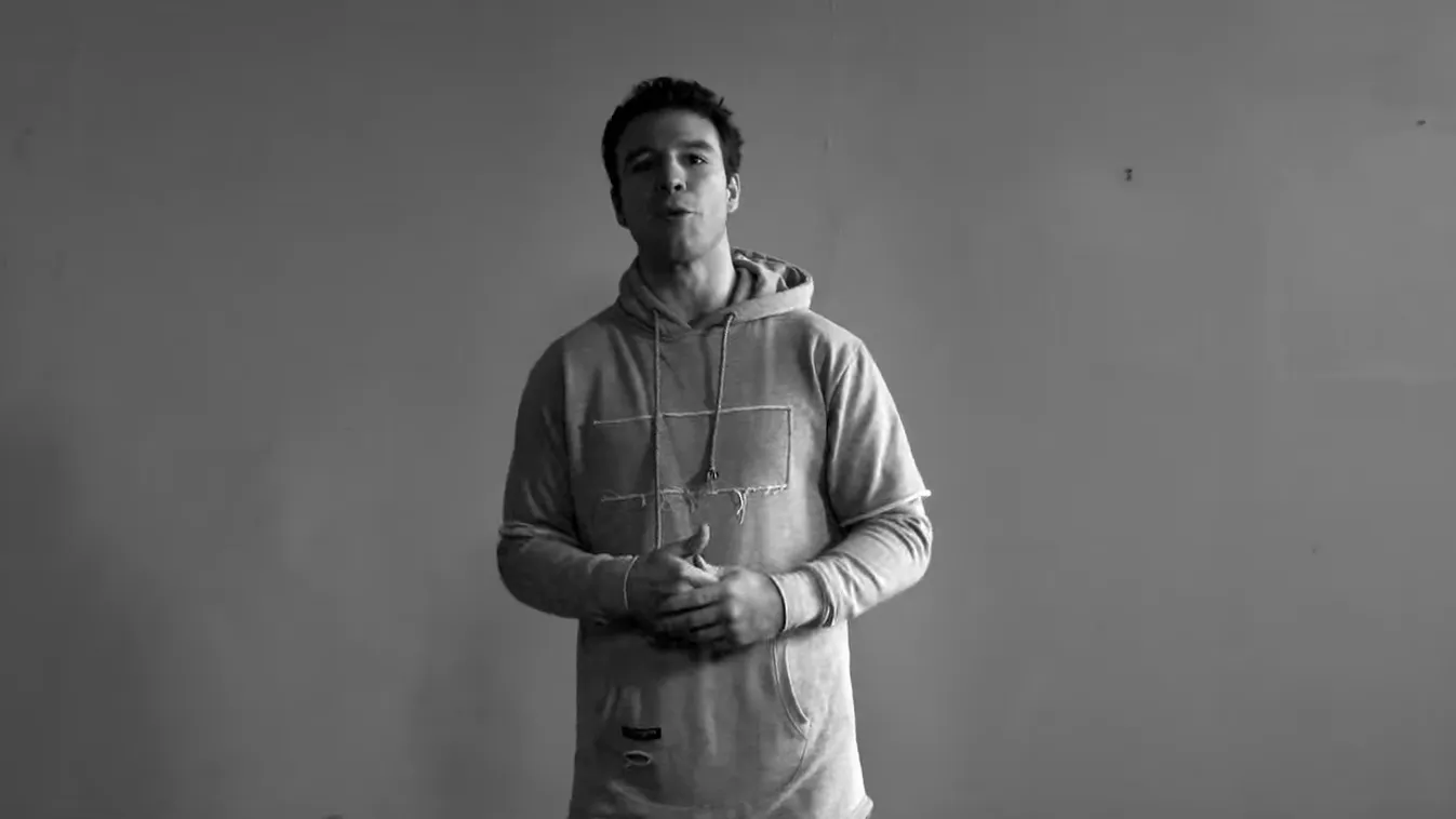 Alinda vendége Molnár Áron színész