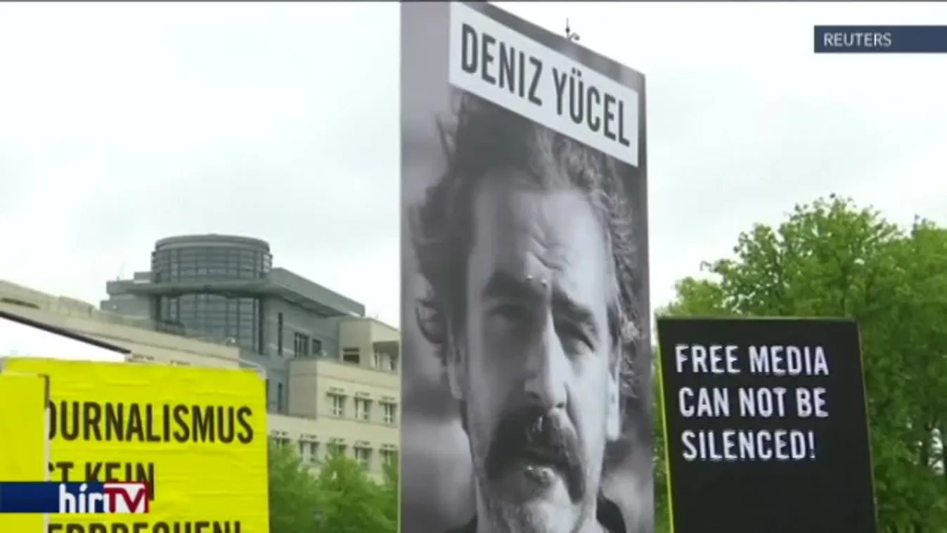 Példátlanul kemény ítéletet kapott hat török újságíró