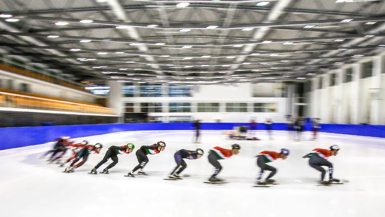 Liu Shaolin Sándor továbbjutott, döntős a gyorsváltó