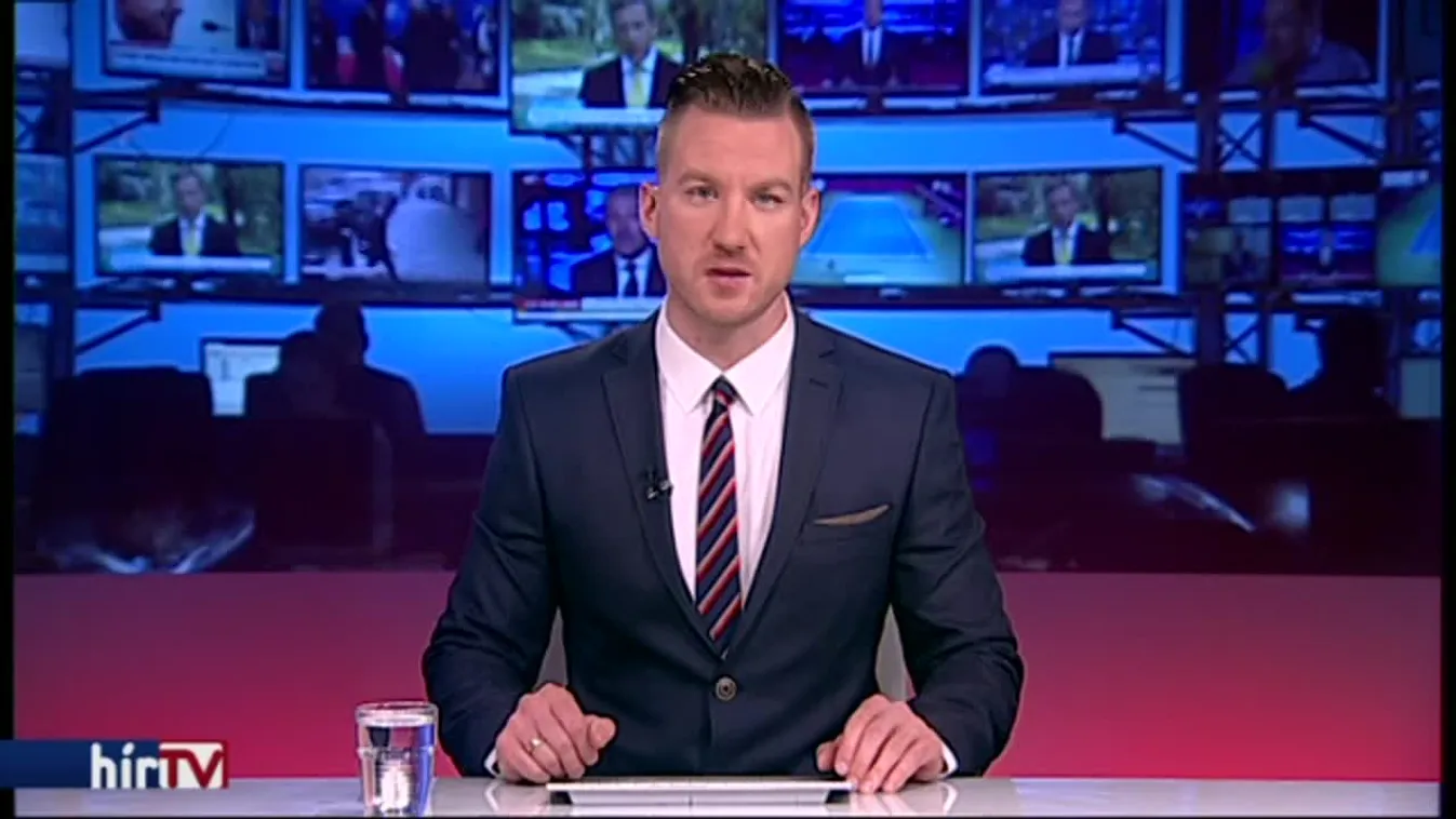 Lázár János új pályát próbálgat