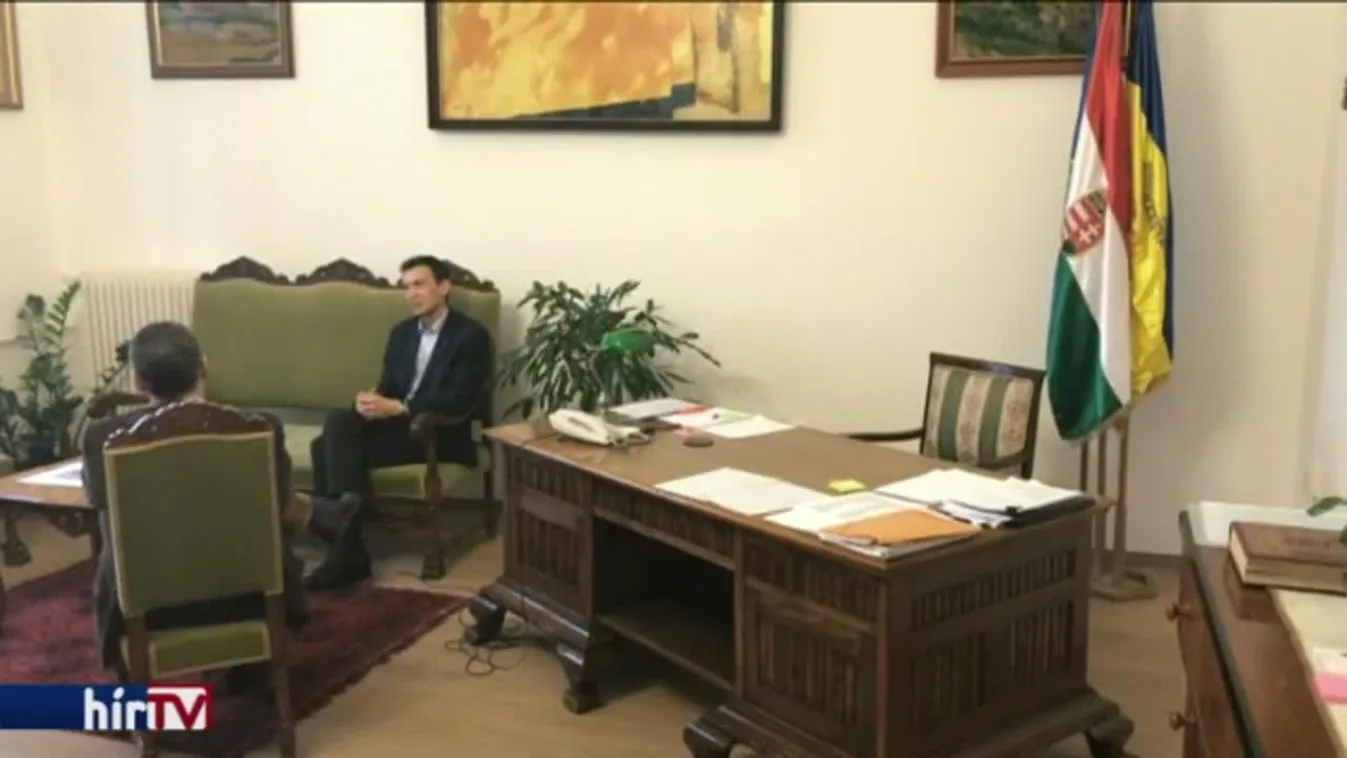 Tárgyalna az LMP az MSZP-vel és a Jobbikkal