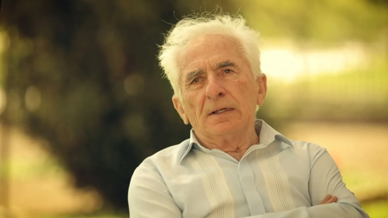 Emberek az embertelenségben – Vetítő