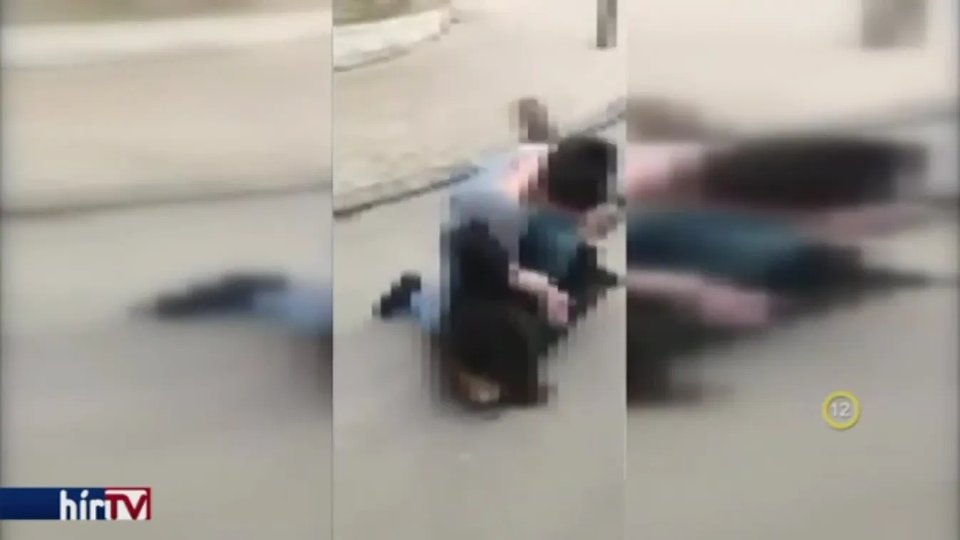 Riasztás – Verekedő diákok