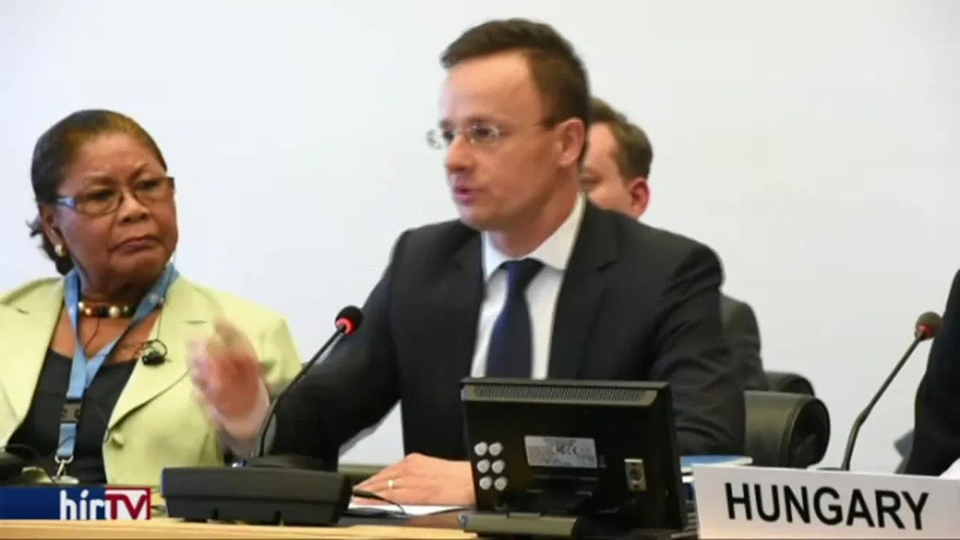 Szijjártó: A migránsok miatt nem tudnának családot alapítani a magyarok