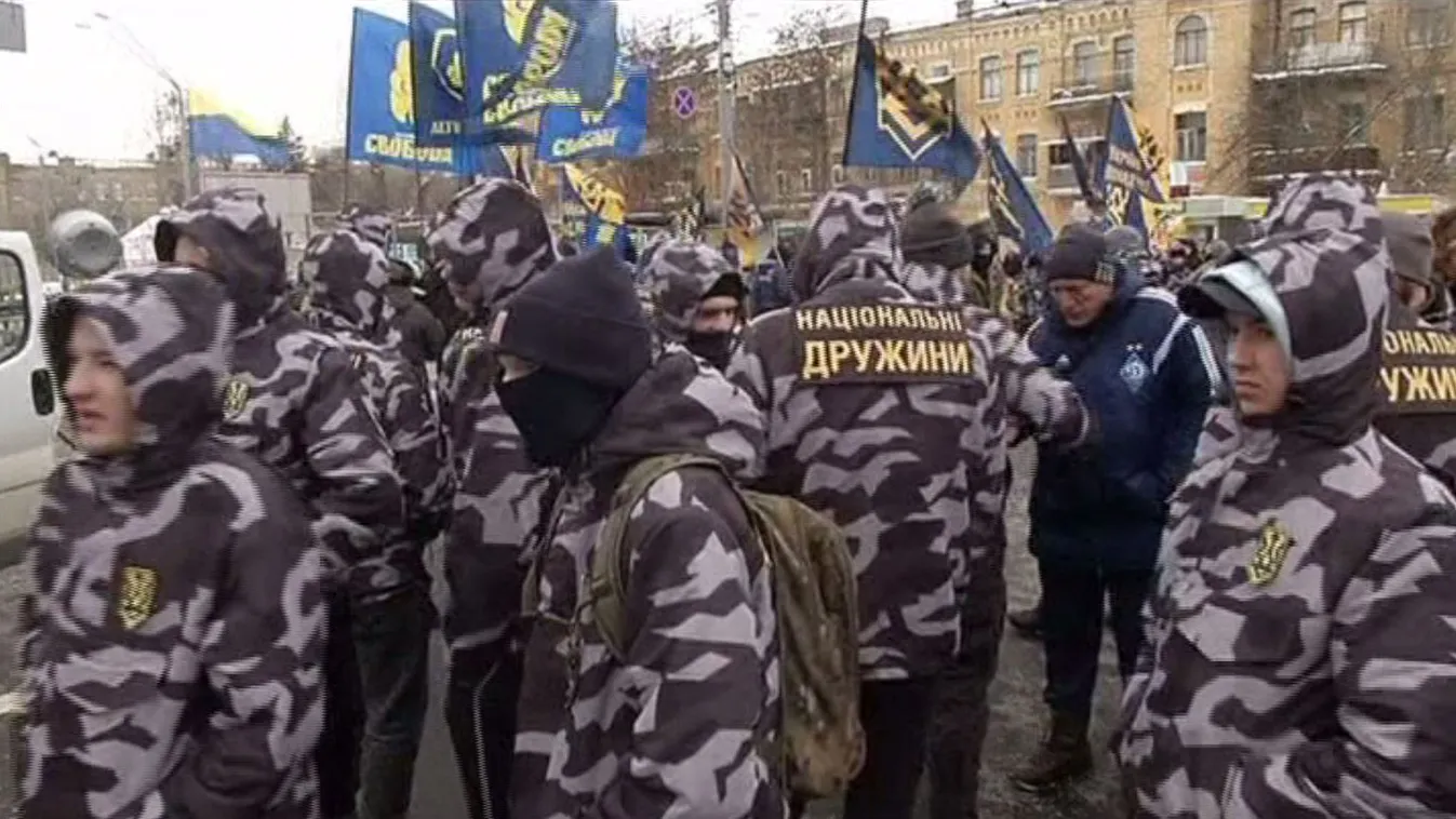 Fegyveres rendfenntartók kerítették körbe az ukrán konzulátusokat