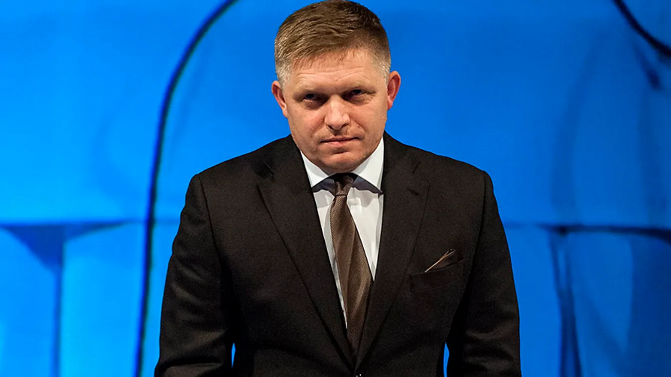 Nehéz helyzetbe került Robert Fico