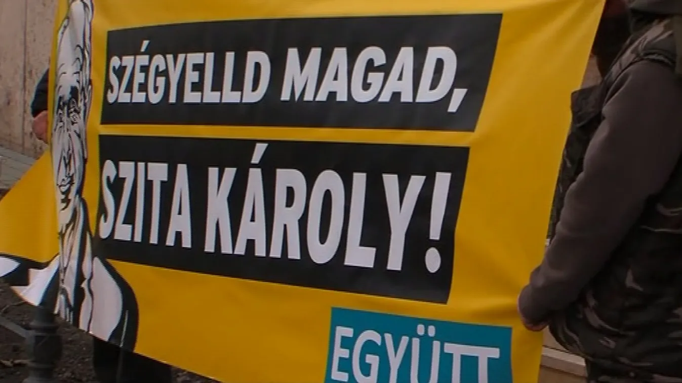 III/II: Szita mellett és ellen is tüntettek