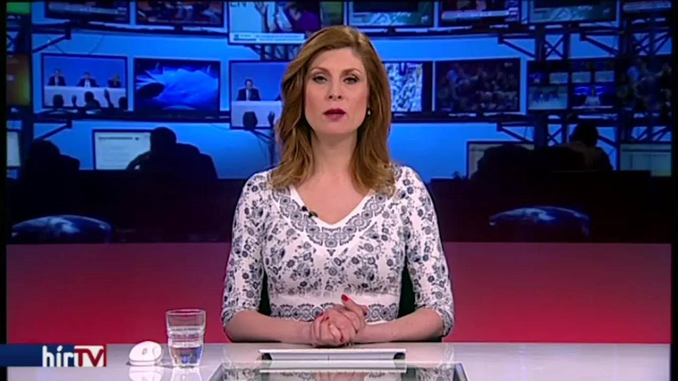 Macron nem lép a trumpi útra