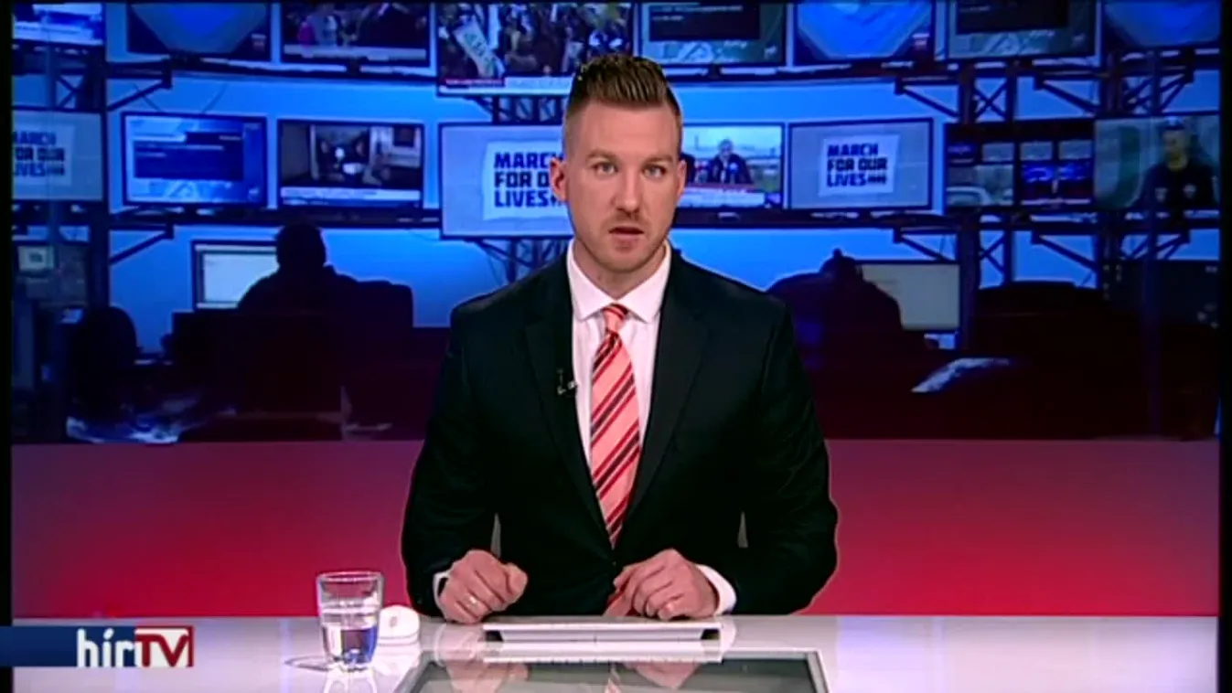 Súgógépről tagad és perrel fenyegetőzik Szabó Zsolt