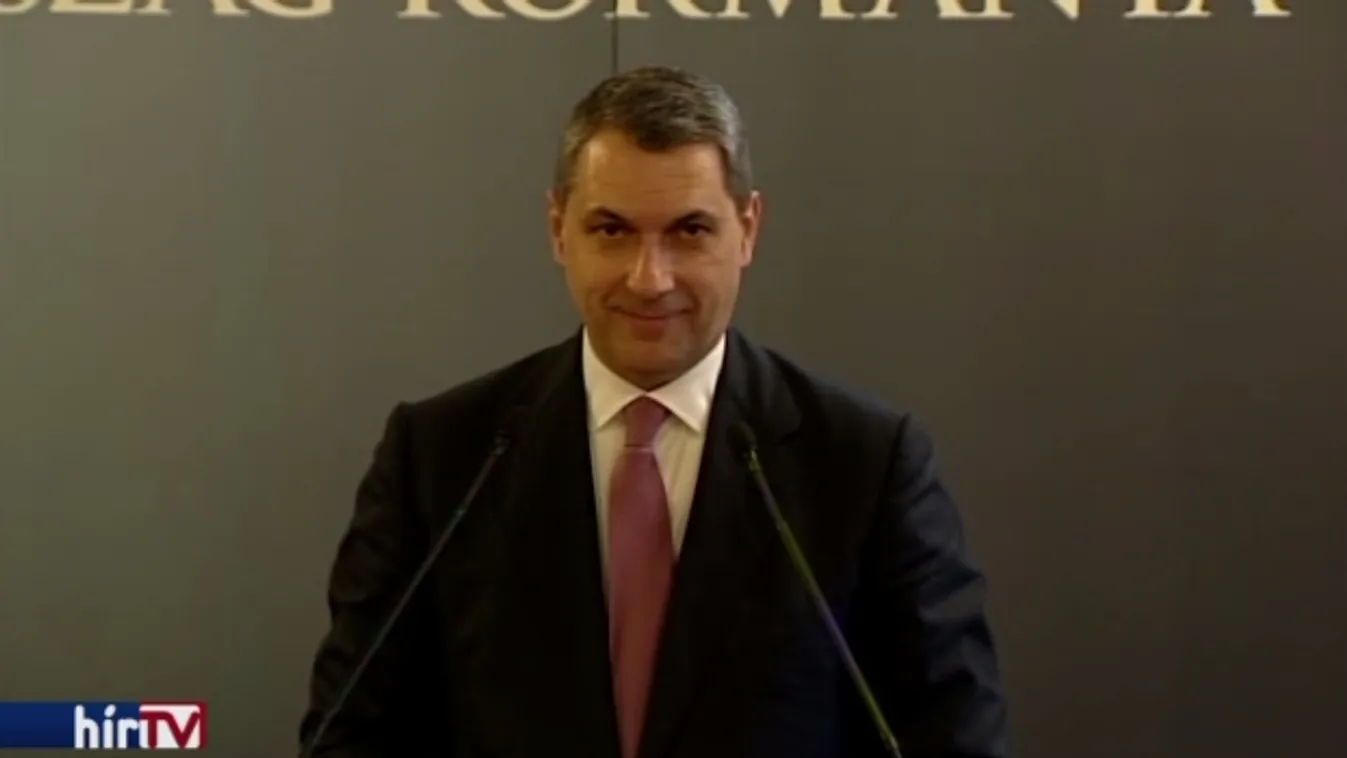 Szállodarészt vesz a kormány