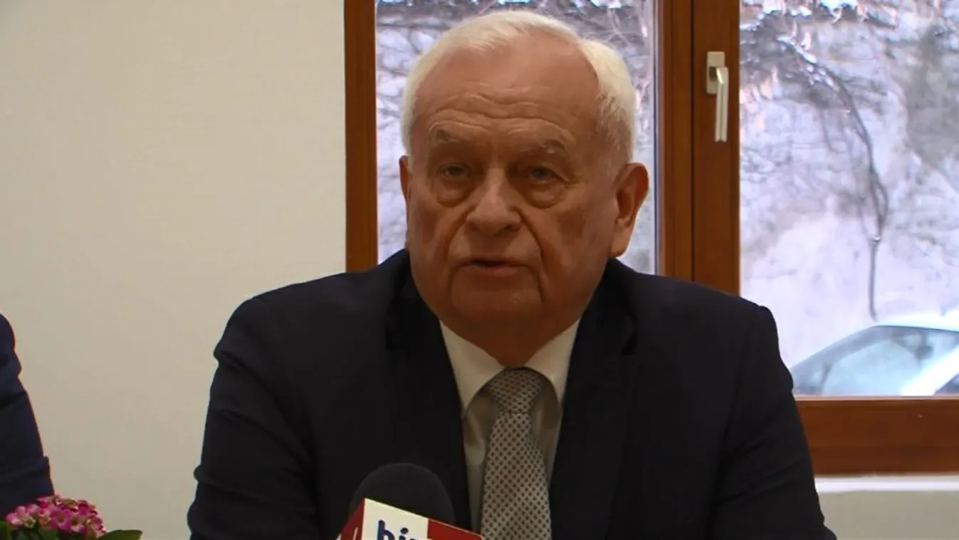 Harrach Péter érdekes magyarázatot adott Orbán ünnepi fenyegetésére