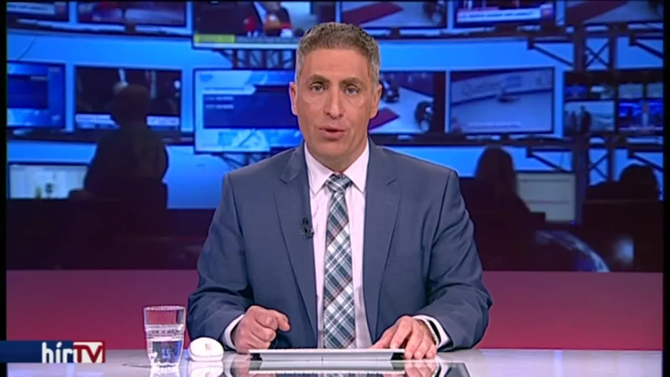 Élő adásban ment neki Márki-Zaynak Lázár.