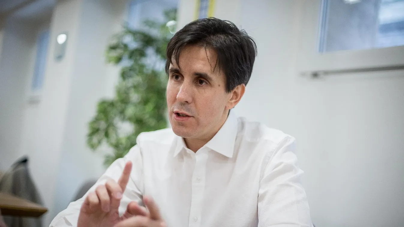 Börtönben marad Czeglédy Csaba