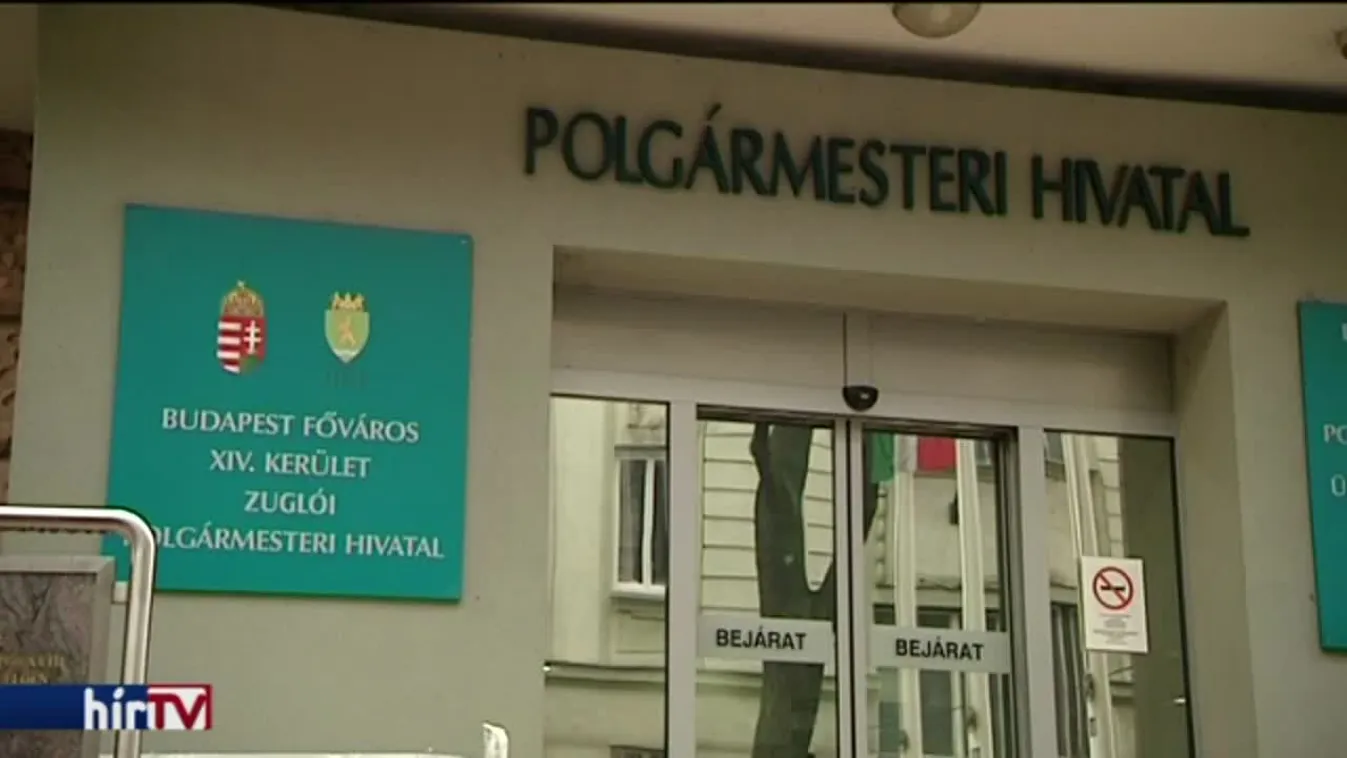 Lökdösődésbe fulladt a migránsozó fideszes sajtótájékoztató