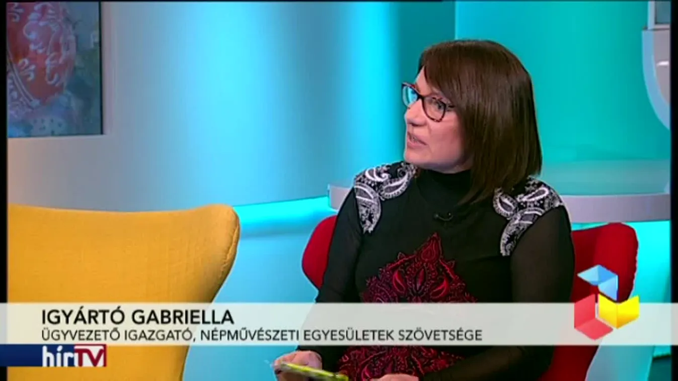 Reggeli járat - 	Hagyományőrző forgatag