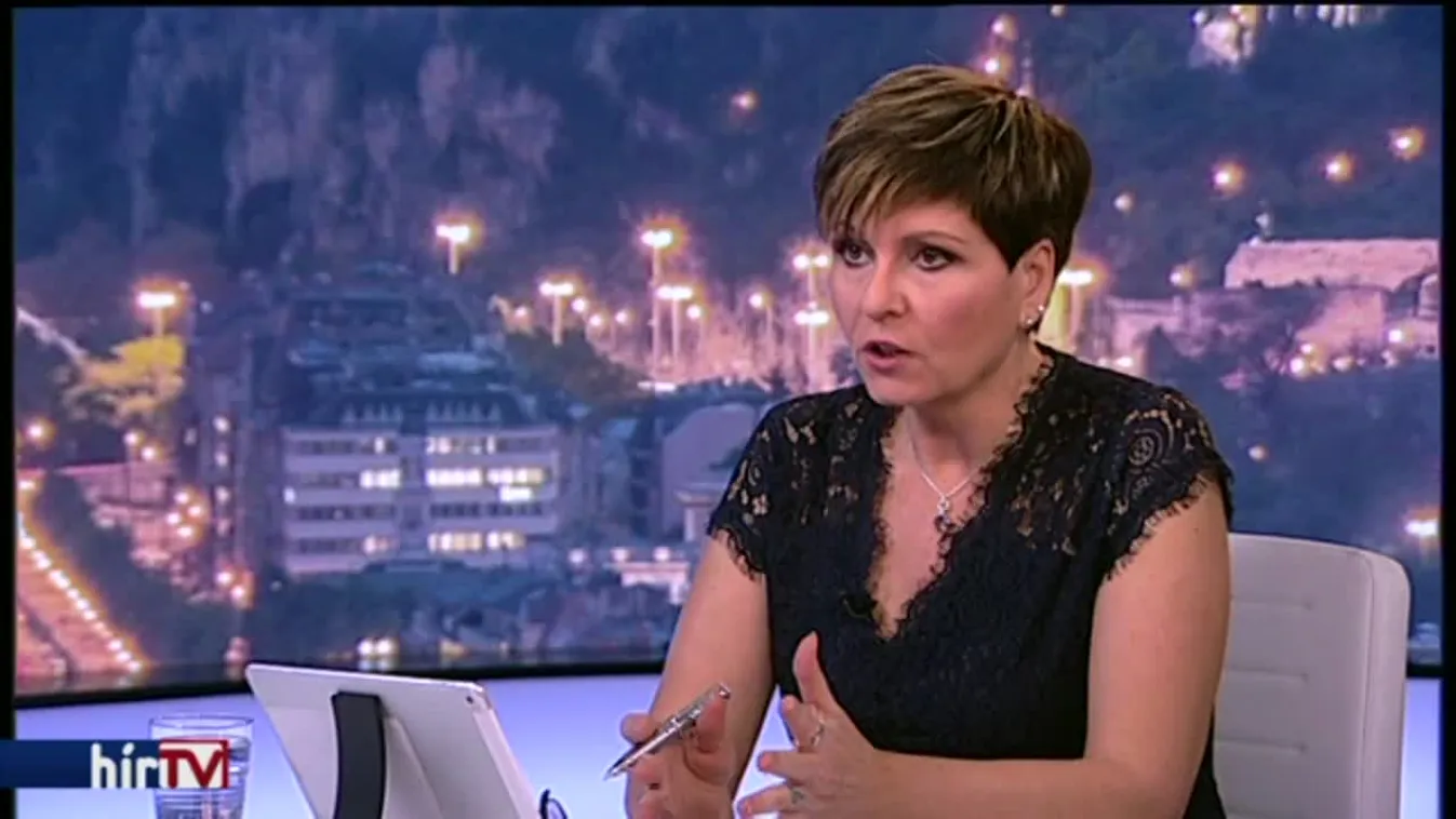 Egyenesen - Stadionország