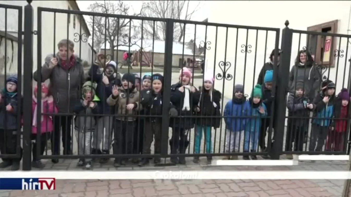 Egyenesen – Az ajtók záródnak