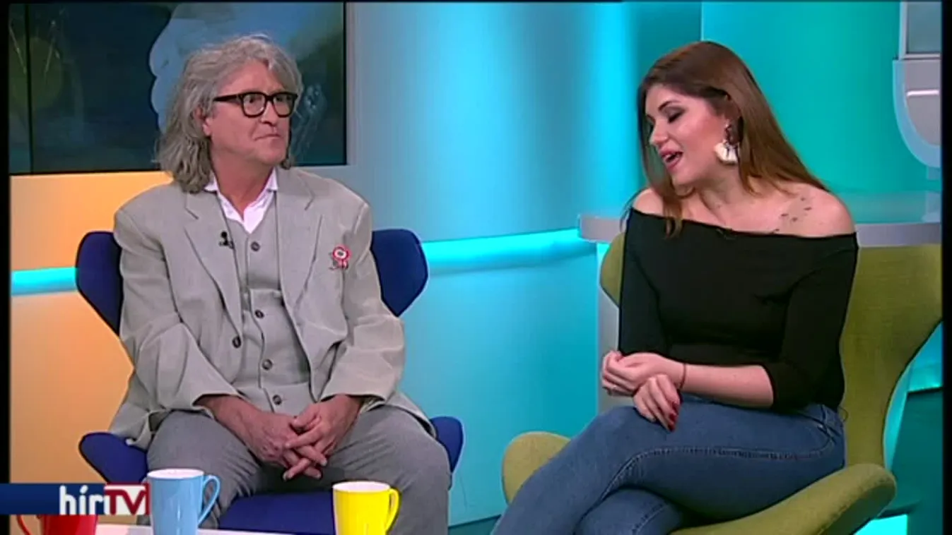 Újra zakatol a zenevonat