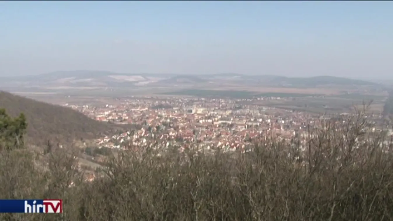 Ilyenkor persze jól jön a pénz Brüsszeltől