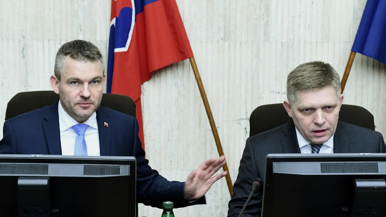 Kormányválság, tüntetés, káosz – Hírvilág