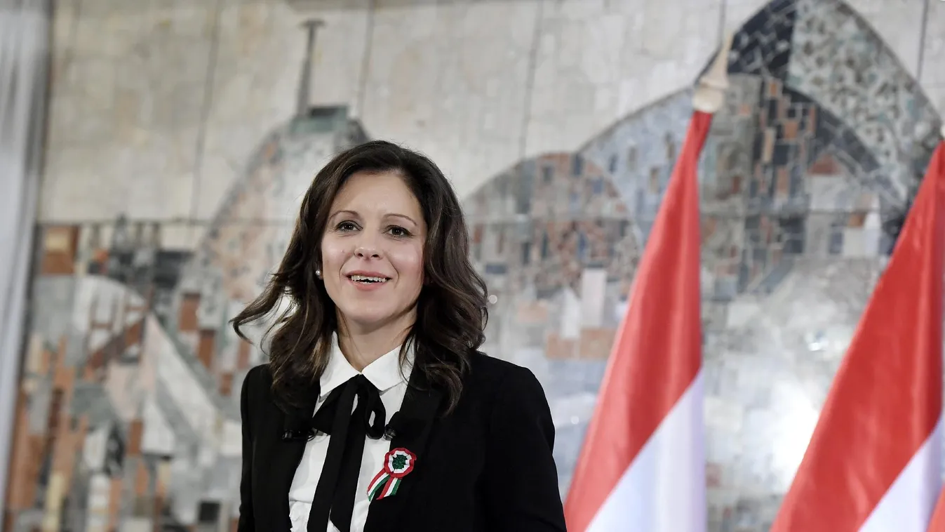 Szél: Élnünk kell a Petőfiék által kiharcolt lehetőségekkel