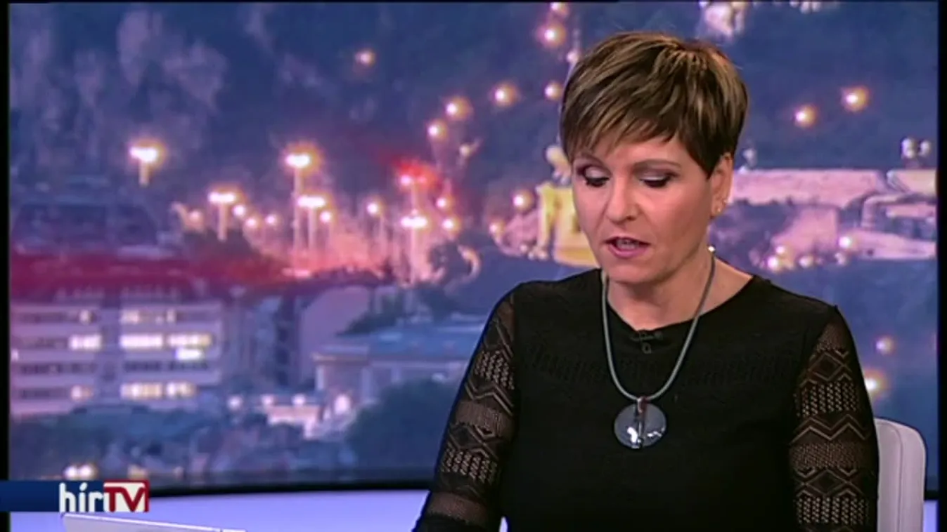 Egyenesen - Célkeresztben