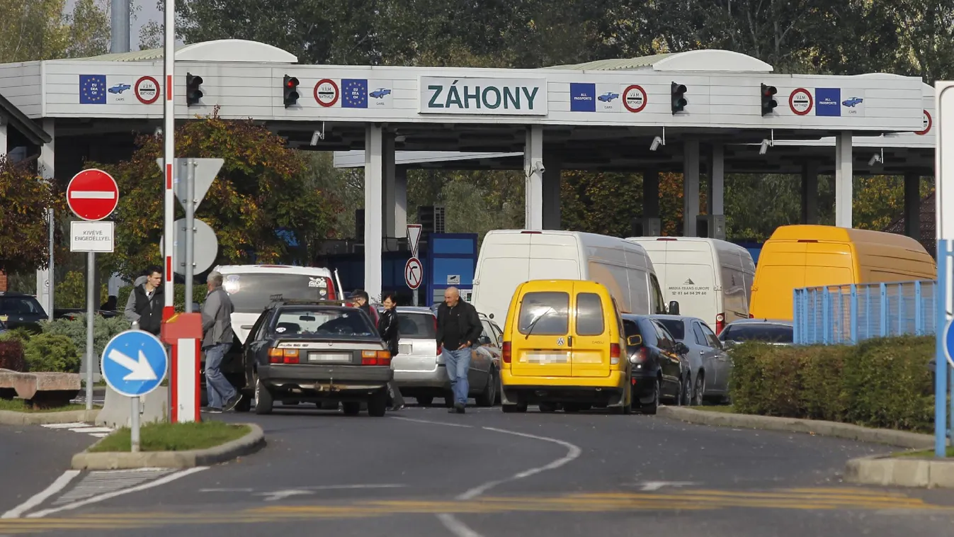 Megkezdődött a korrupt záhonyi rendőrök tárgyalása