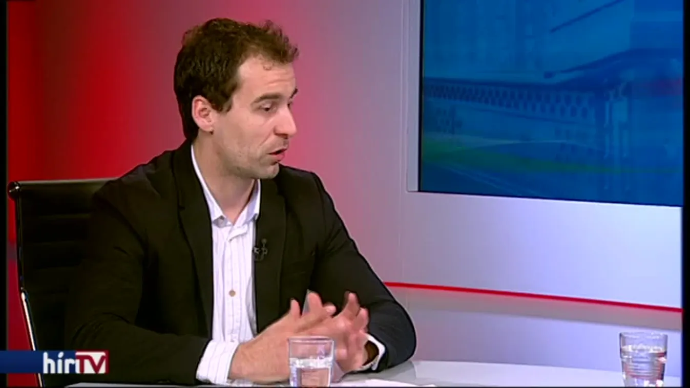 Választás 2018.: a nap eseményei a politikai elemzők szemével – 12 órakor