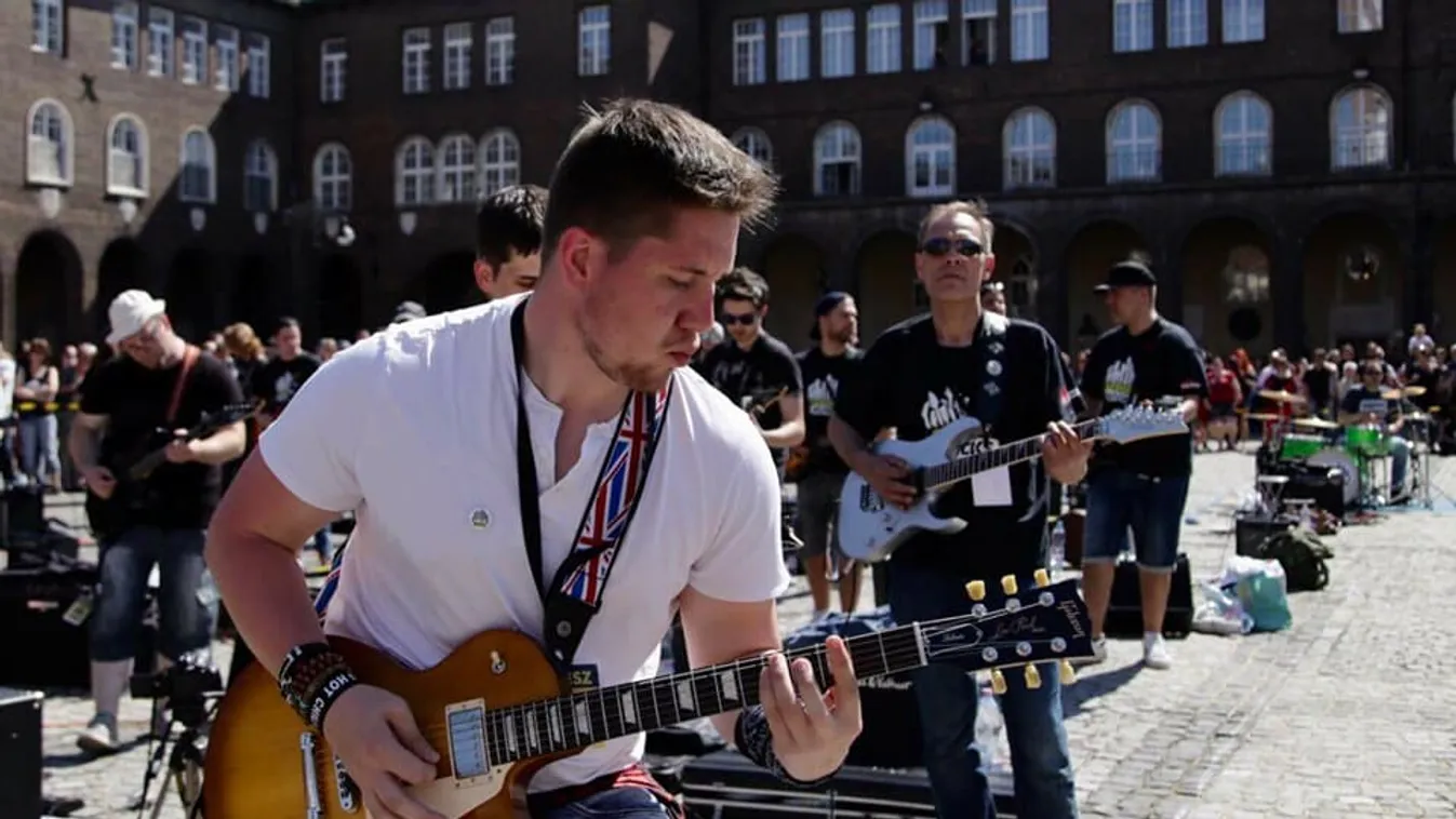 Estig tartó koncertekkel ünneplik a rockzenét