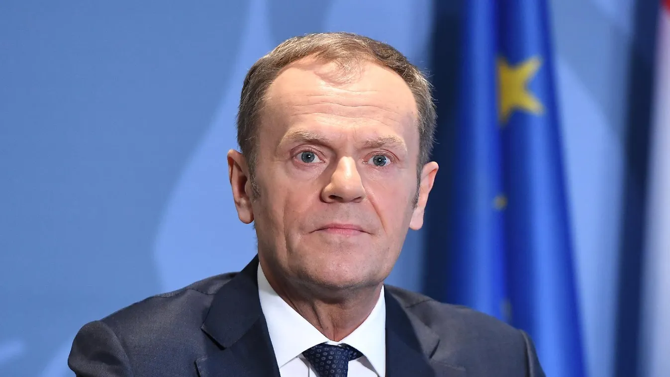 Bíróságon hallgatták meg Donald Tusk volt lengyel kormányfőt