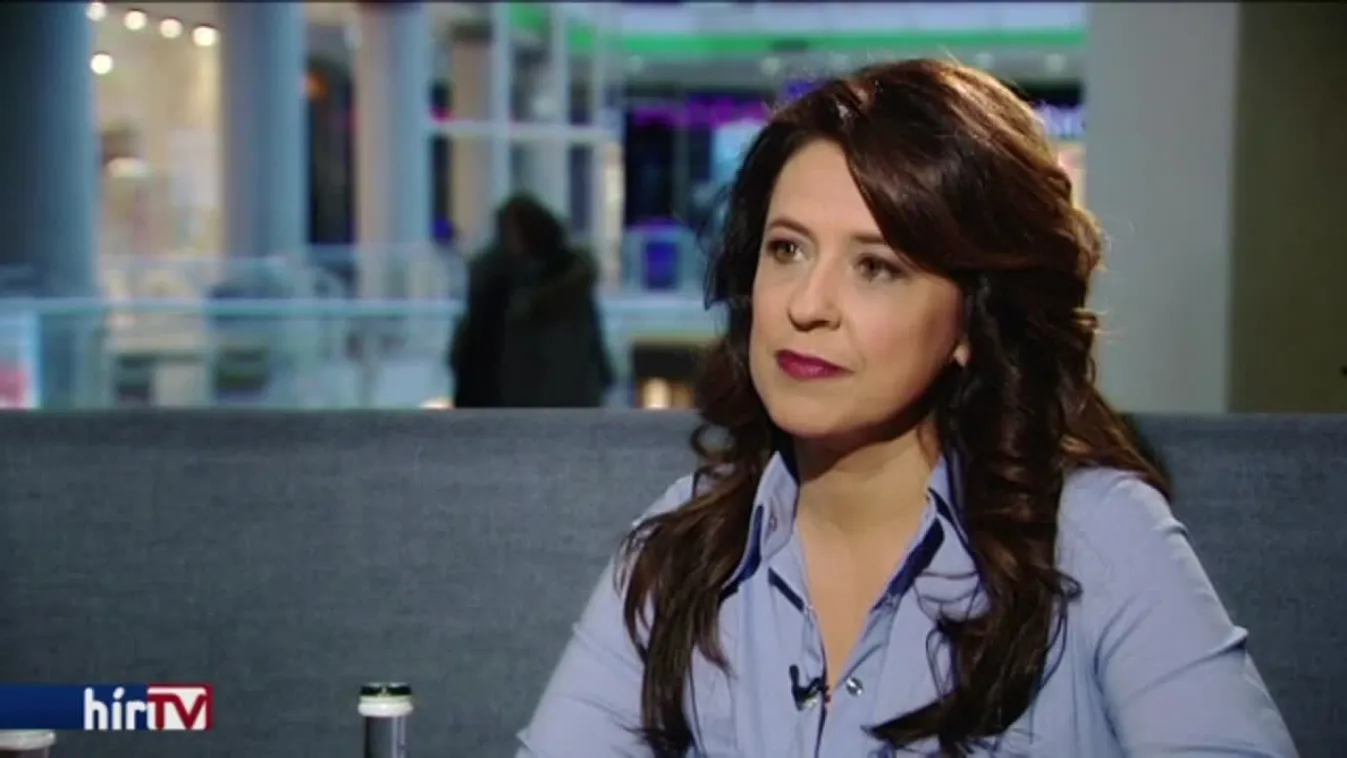 Panaszkönyv – Kikéri magának