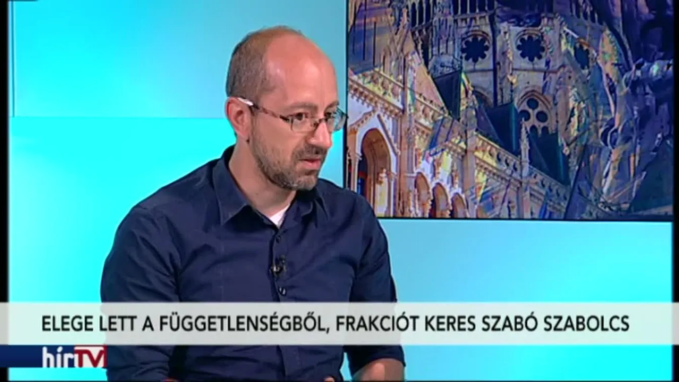 Reggeli járat - Elege lett a függetlenségből