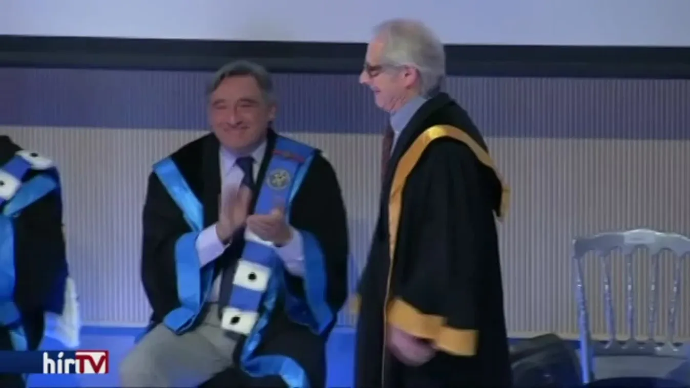 Antiszemitizmussal vádolják az Arany Pálma-díjas Ken Loachot