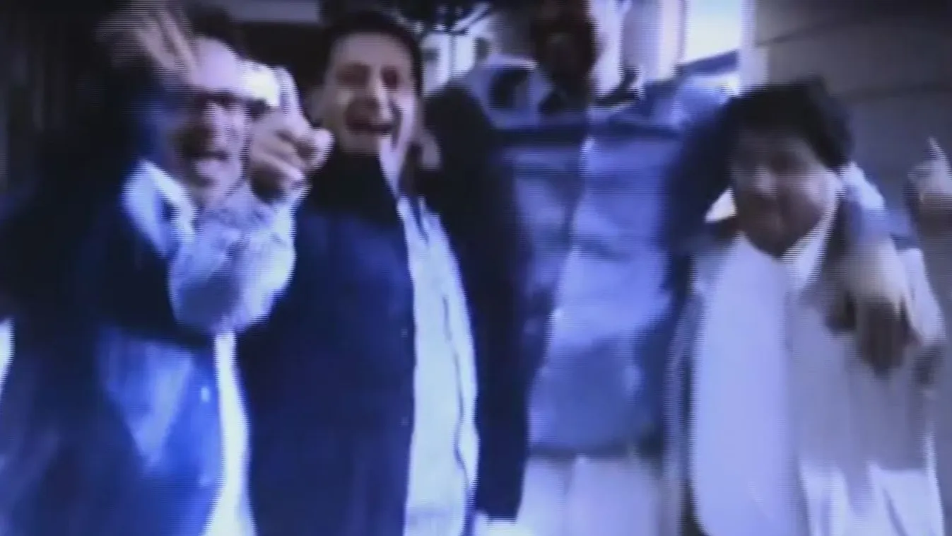 „Egyszerűen senkik vagytok” – így örül a fideszes