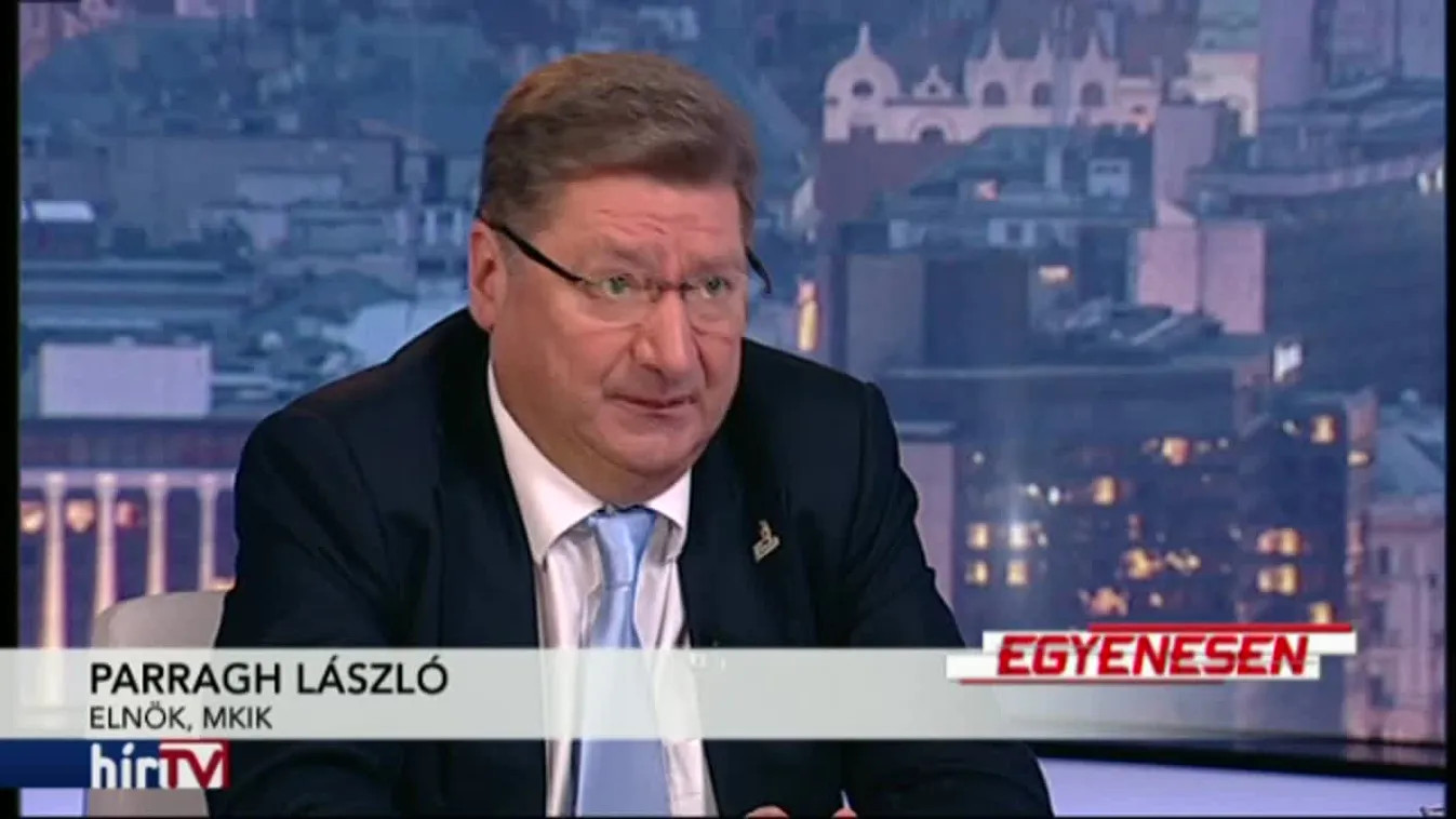 Egyenesen - Új irány