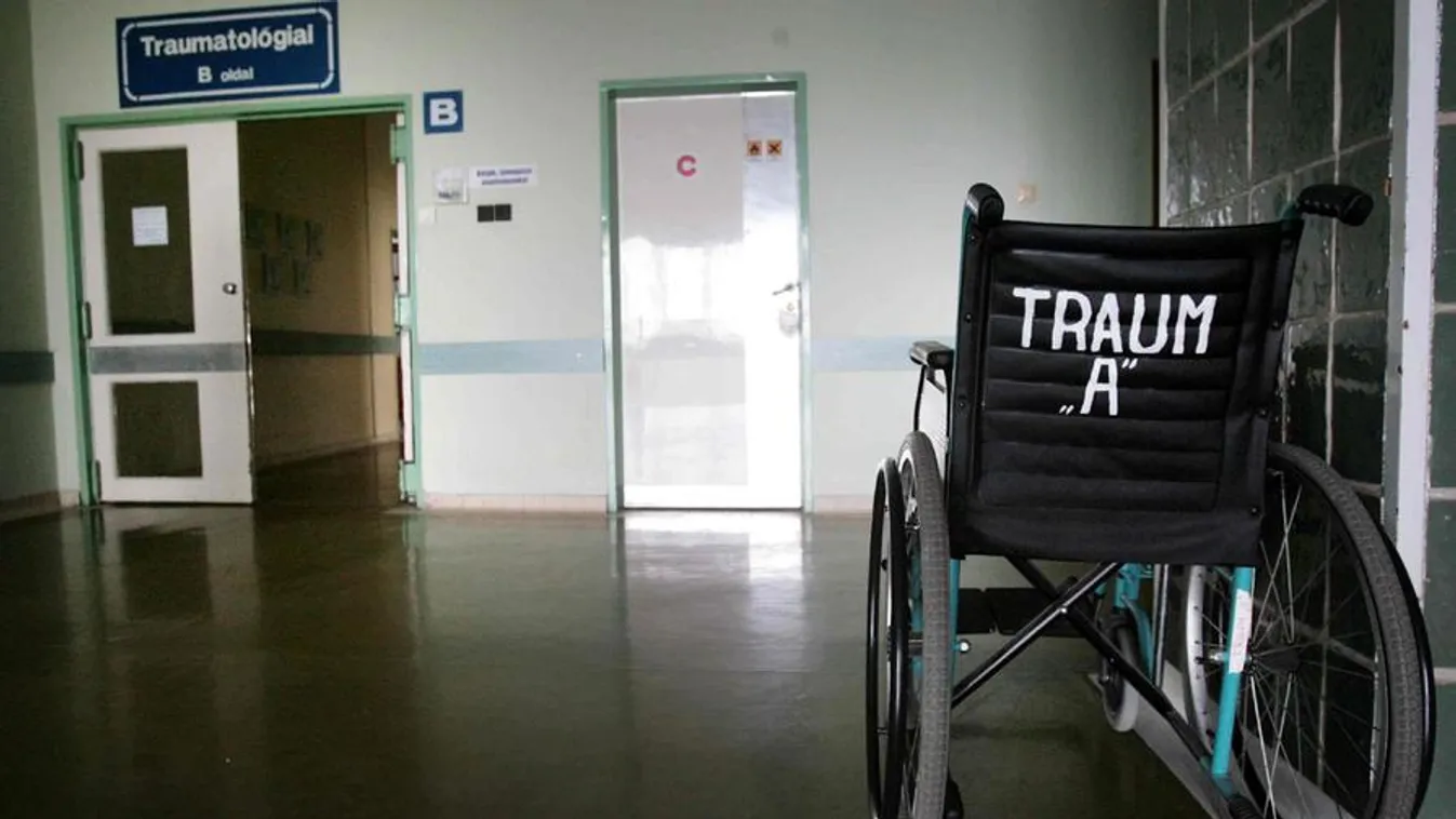 20 milliárd forintot vonhatnak el az amúgy is adósságban úszó kórházaktól