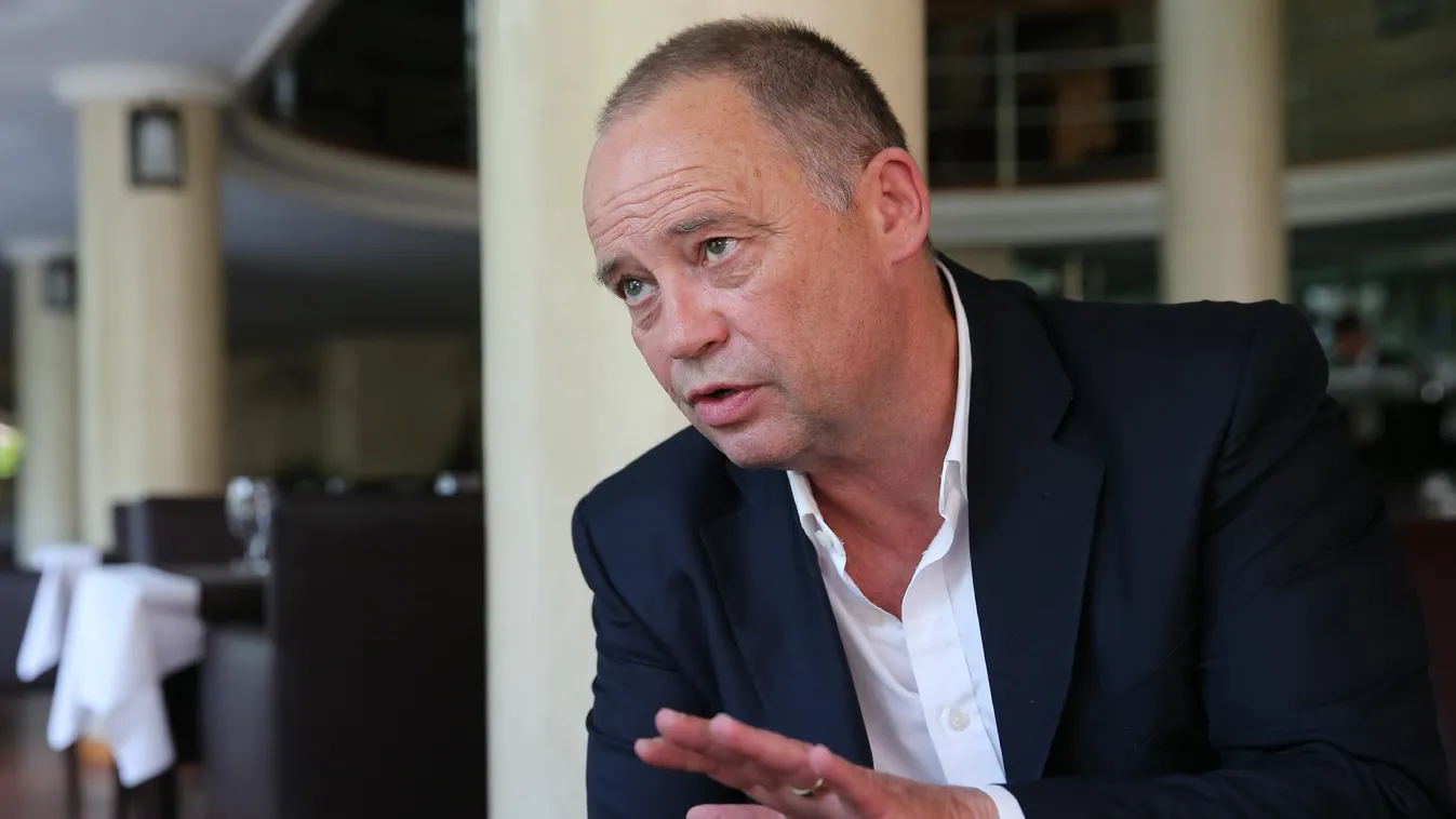 Szanyi szerint öt Fidesz-ügynök van az MSZP-ben