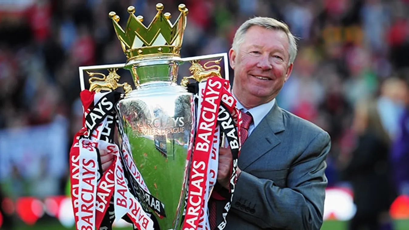 Agyvérzés miatt műtötték Sir Alex Fergusont