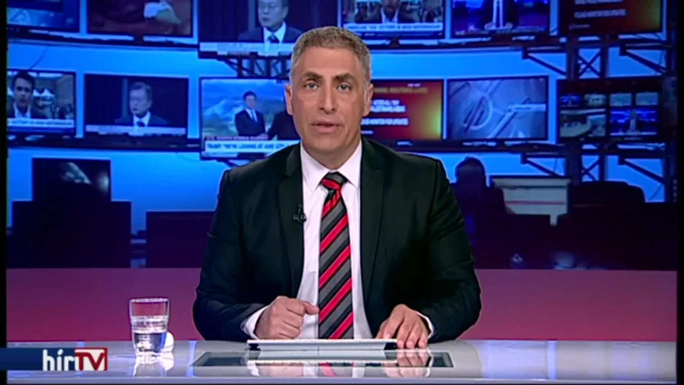 Több száz tűzoltó kellett a német vidámparkoz