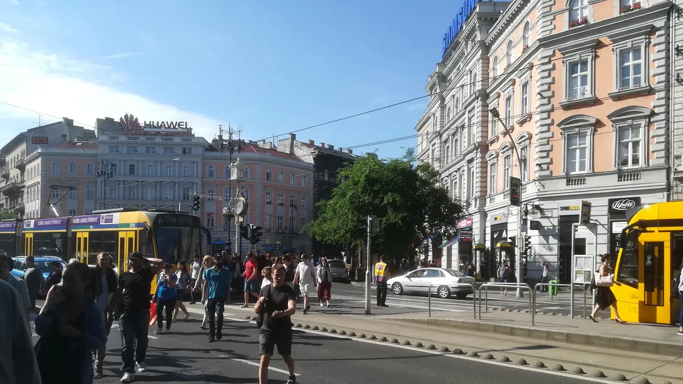 Van itt még valami, ami normálisan közlekedik Budapesten?