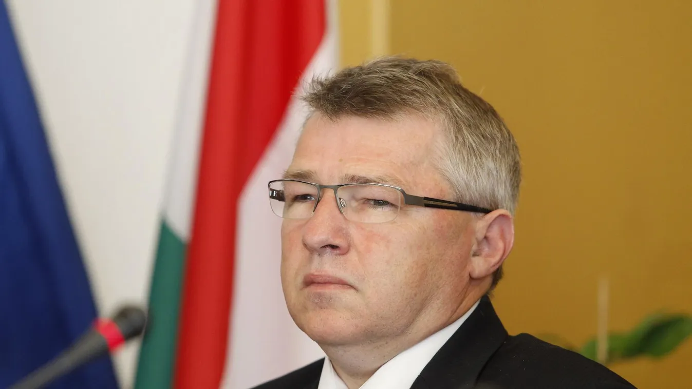 Nyomoznak Szabó Zsolt offshore számlája ügyében